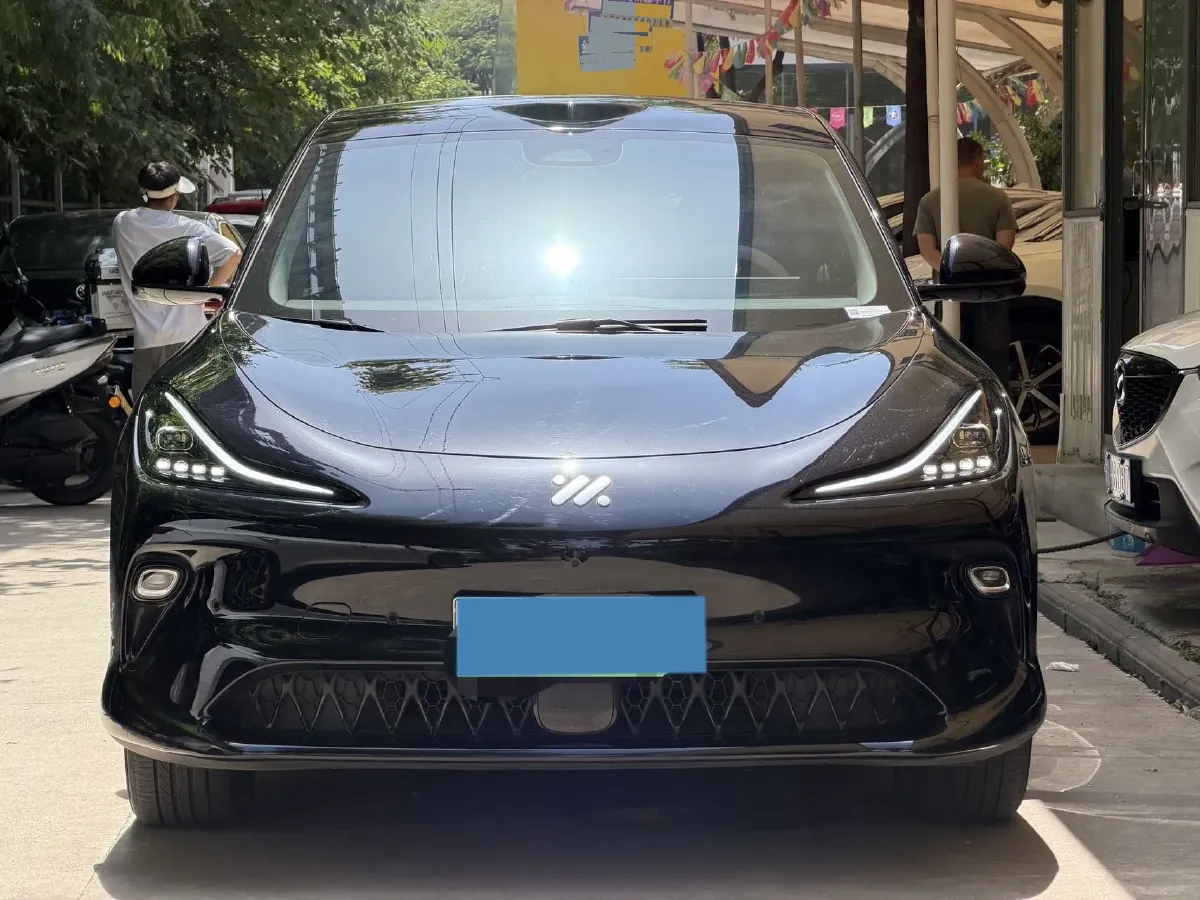 2025 IM LS6 BEV 75KWH,autocango,china used car exporter,china ev exporter,chinese used car exporter,chinese used ev exporter