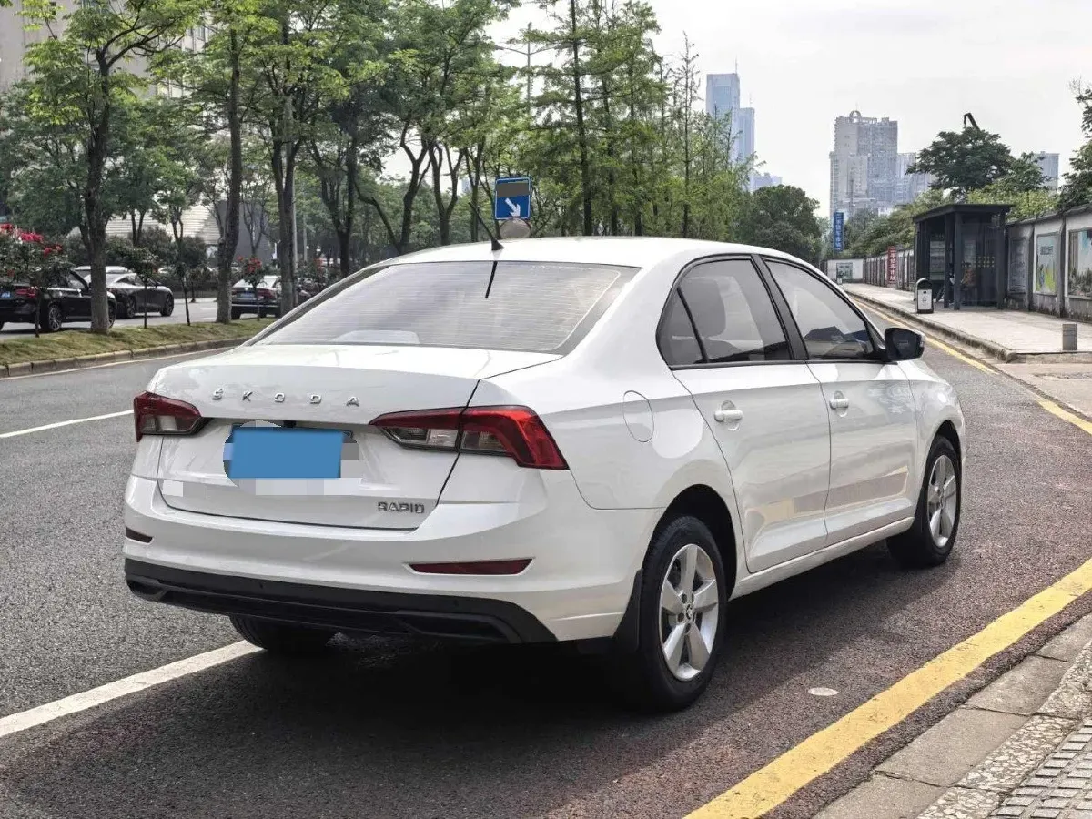 2020 Skoda Rapid 1.5L 112HP L4 6AT,autocango,china used car exporter,china ev exporter,chinese used car exporter,chinese used ev exporter