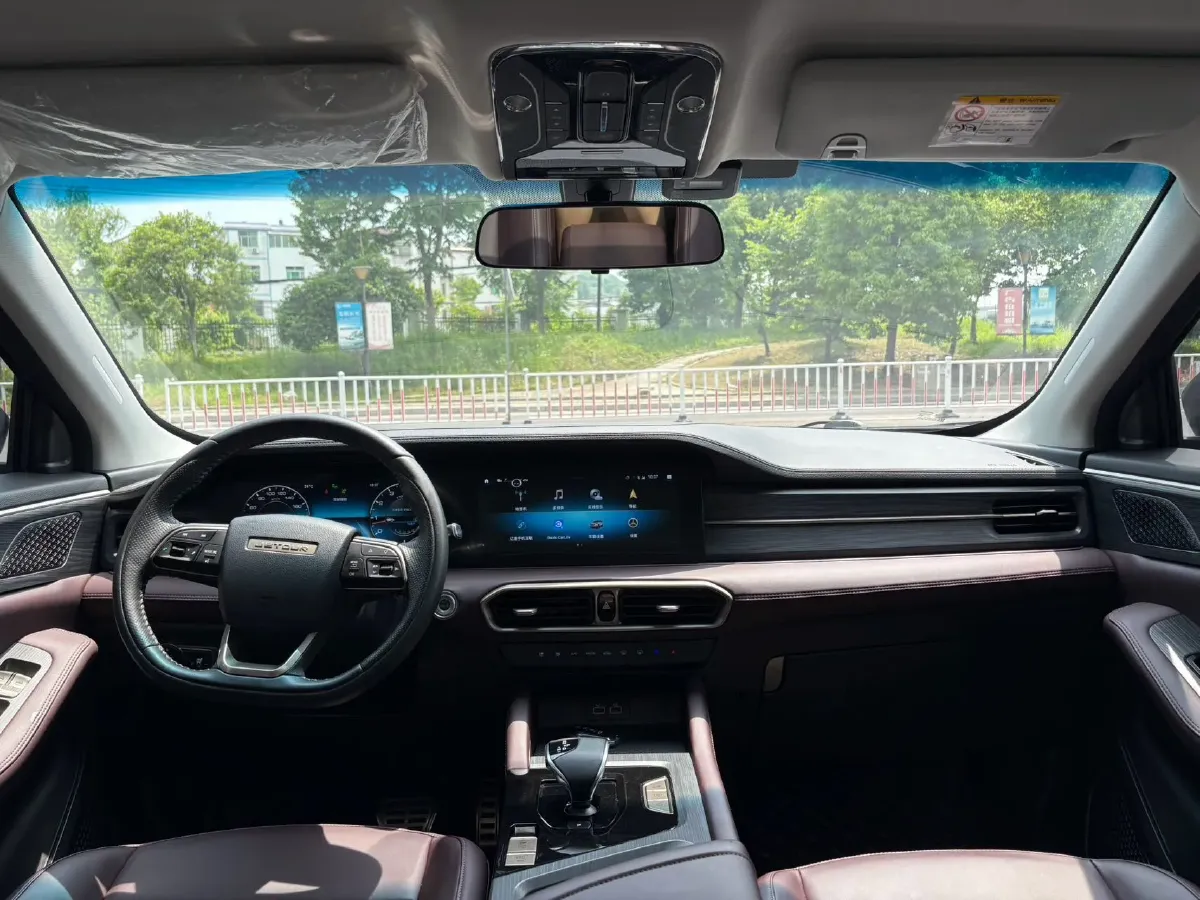 2024 Jetour X90 Plus 1.6T 197HP L4 7DCT,autocango,china used car exporter,china ev exporter,chinese used car exporter,chinese used ev exporter