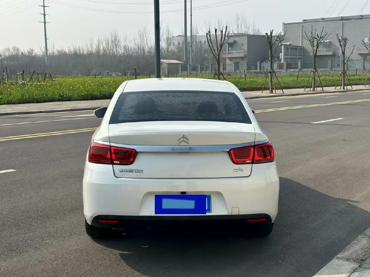 2016 JinBei Grace 2.0L 106HP L4 5MT,autocango,china used car exporter,china ev exporter,chinese used car exporter,chinese used ev exporter