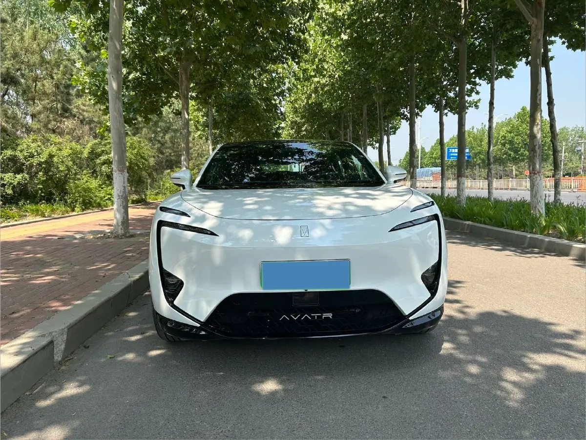 2025 Avatr 11 BEV,autocango,china used car exporter,china ev exporter,chinese used car exporter,chinese used ev exporter