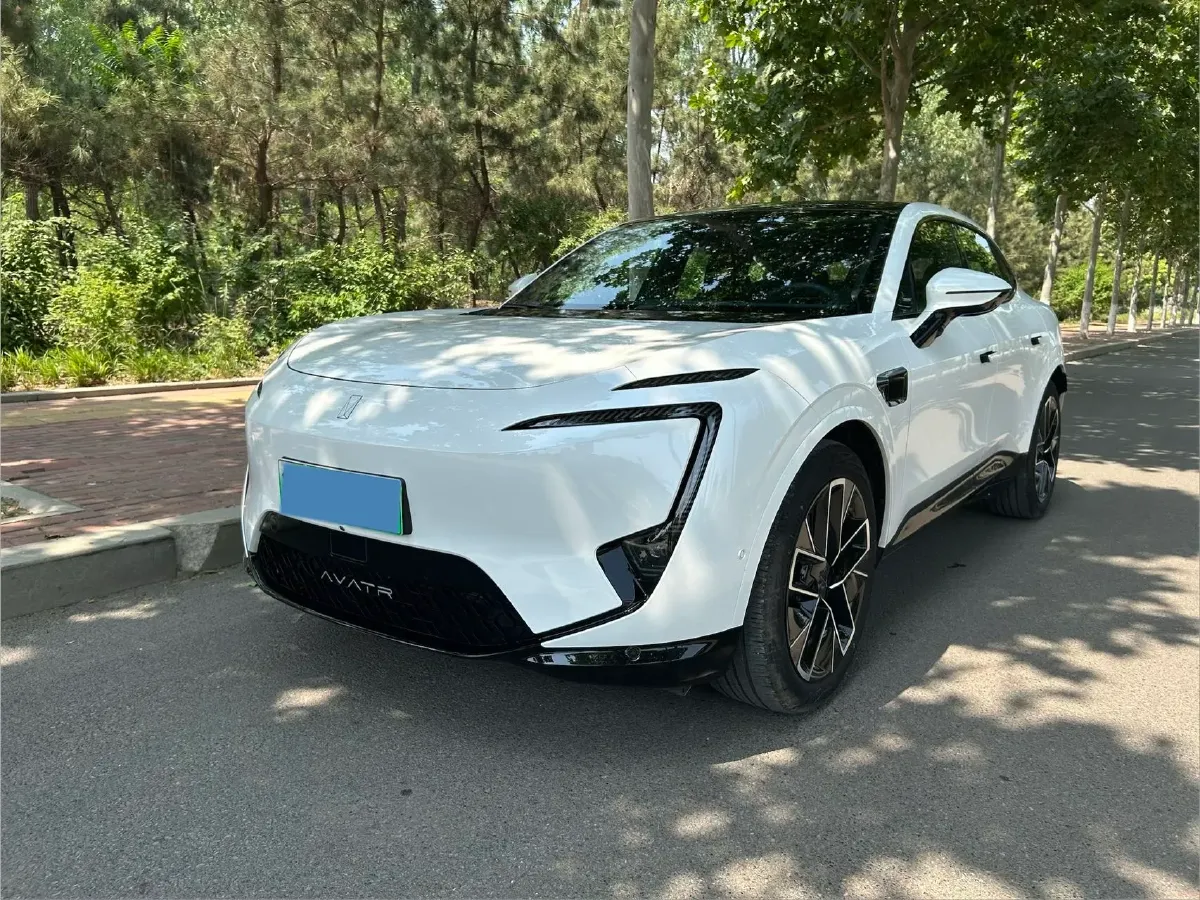 2025 Avatr 11 BEV,autocango,china used car exporter,china ev exporter,chinese used car exporter,chinese used ev exporter