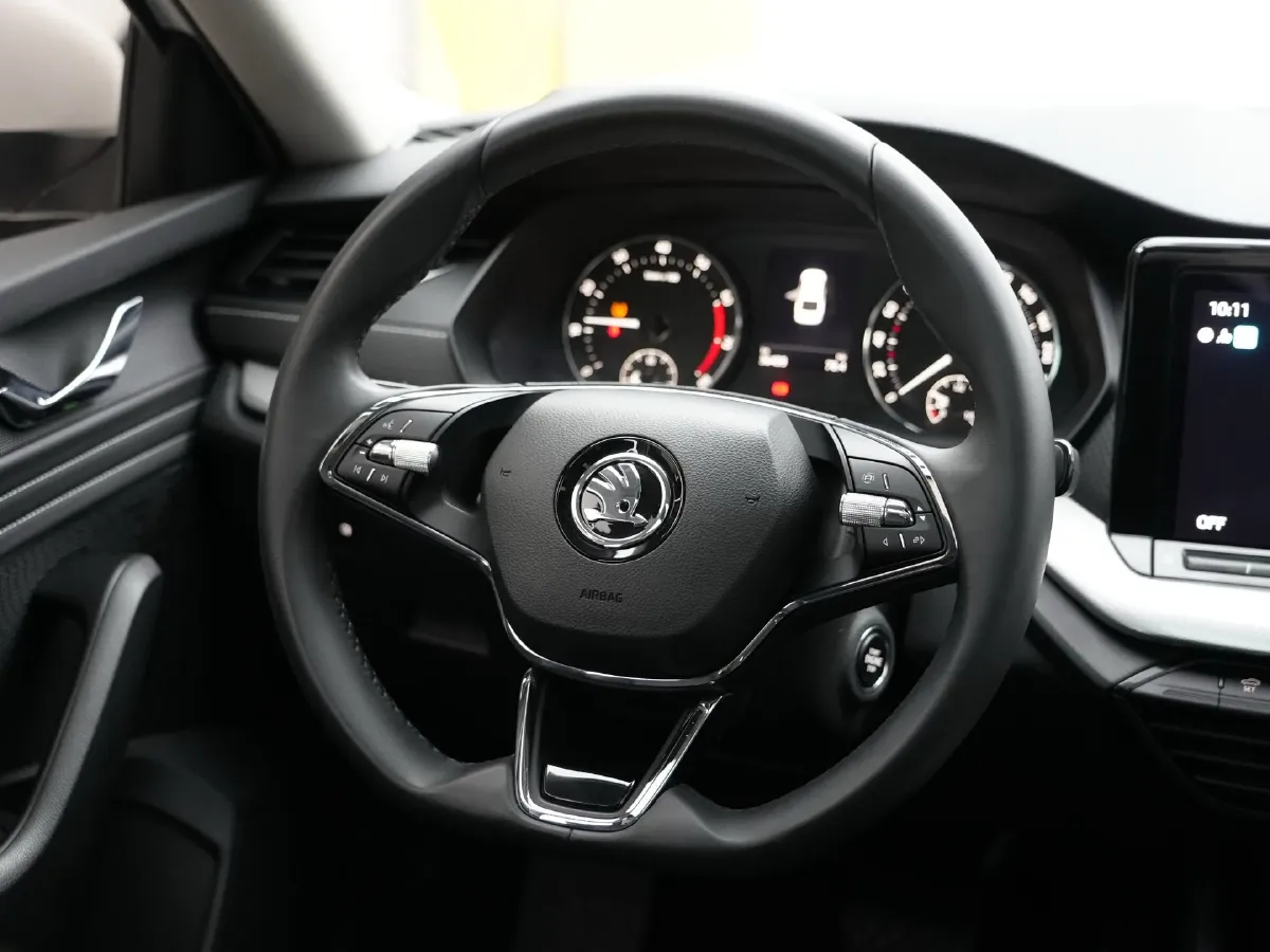 2021 Skoda Octavia 1.4T 150HP L4 7DCT,autocango,china used car exporter,china ev exporter,chinese used car exporter,chinese used ev exporter