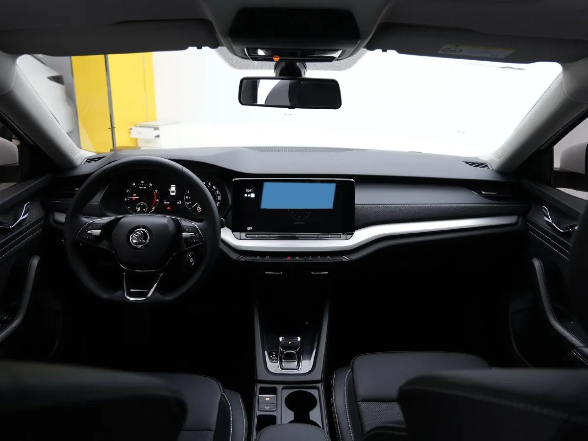 2021 Skoda Octavia 1.4T 150HP L4 7DCT,autocango,china used car exporter,china ev exporter,chinese used car exporter,chinese used ev exporter