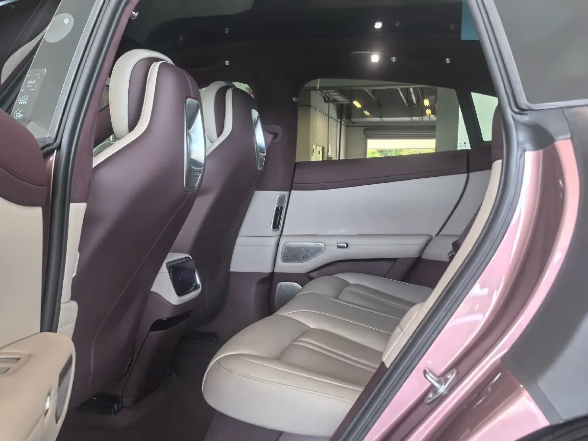 2025 MI YU7 BEV 101.7KWH,autocango,china used car exporter,china ev exporter,chinese used car exporter,chinese used ev exporter