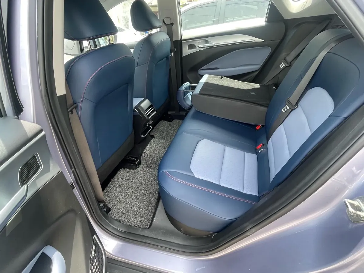 2022 Geometry M6 BEV 53KWH,autocango,china used car exporter,china ev exporter,chinese used car exporter,chinese used ev exporter