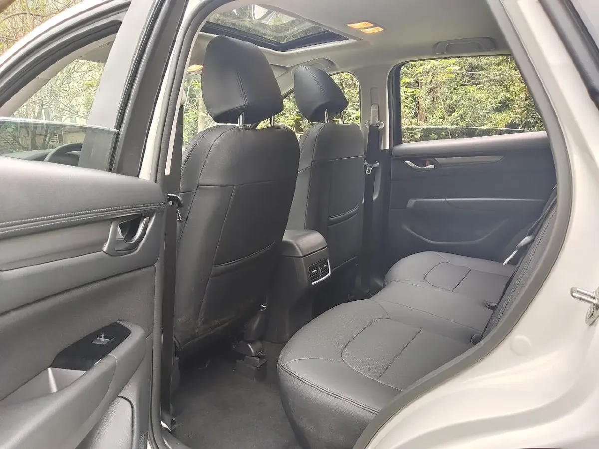 2022 Hyundai Tucson 2.0L 150HP L4 6AT Hybrid,autocango,china used car exporter,china ev exporter,chinese used car exporter,chinese used ev exporter