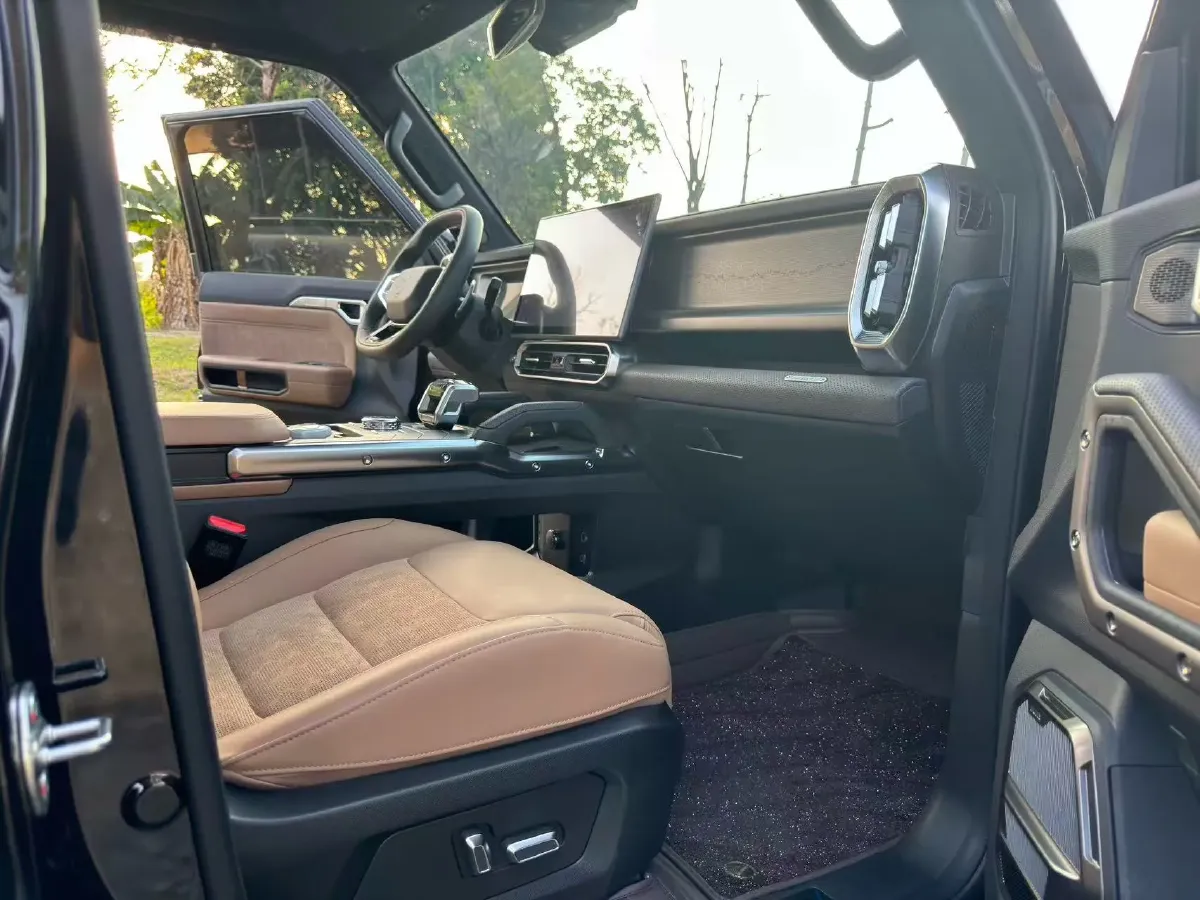 2023 Jetour Traveller 2.0T 254HP L4 7DCT,autocango,china used car exporter,china ev exporter,chinese used car exporter,chinese used ev exporter