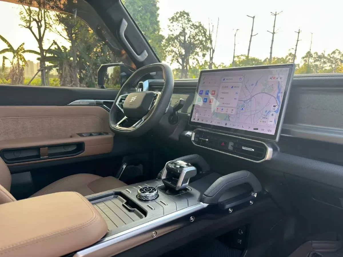 2023 Jetour Traveller 2.0T 254HP L4 7DCT,autocango,china used car exporter,china ev exporter,chinese used car exporter,chinese used ev exporter