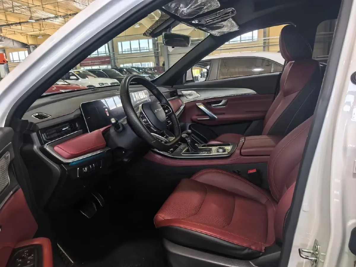 2021 Jetour X70 Plus 1.6T 197HP L4 7DCT,autocango,china used car exporter,china ev exporter,chinese used car exporter,chinese used ev exporter
