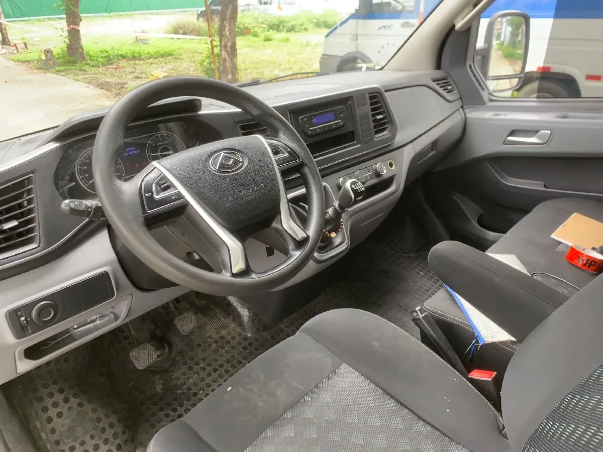 2024 JMC DaDao 2.3T 177HP L4 6MT,autocango,china used car exporter,china ev exporter,chinese used car exporter,chinese used ev exporter