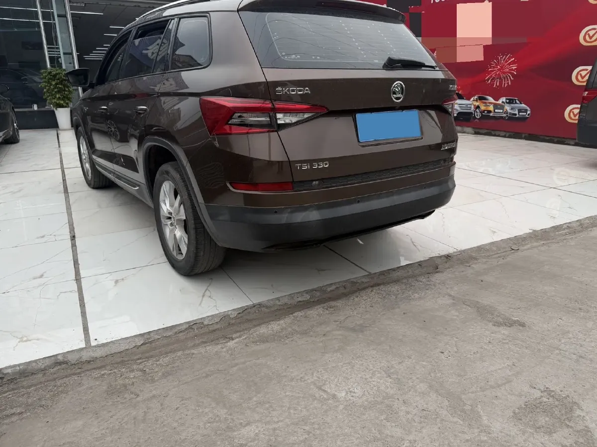 2018 Skoda Kodiak 2.0T 186HP L4 7DCT,autocango,china used car exporter,china ev exporter,chinese used car exporter,chinese used ev exporter