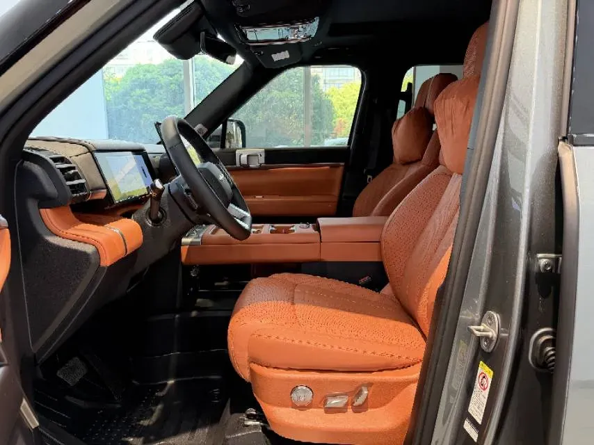 2025 FangChengBao Tai 7 1.5T 156HP L4 E-CVT PHEV,autocango,china used car exporter,china ev exporter,chinese used car exporter,chinese used ev exporter