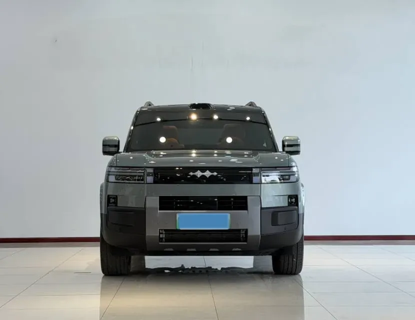 2025 FangChengBao Tai 7 1.5T 156HP L4 E-CVT PHEV,autocango,china used car exporter,china ev exporter,chinese used car exporter,chinese used ev exporter