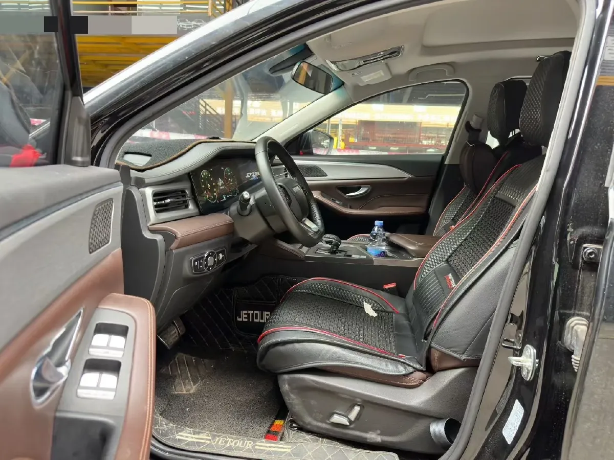 2021 Jetour X90 1.6T 197HP L4 7DCT,autocango,china used car exporter,china ev exporter,chinese used car exporter,chinese used ev exporter