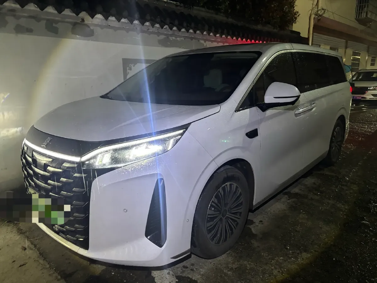 2025 BYD Xia 1.5T 156HP L4 E-CVT PHEV 20.39KWH,autocango,china used car exporter,china ev exporter,chinese used car exporter,chinese used ev exporter