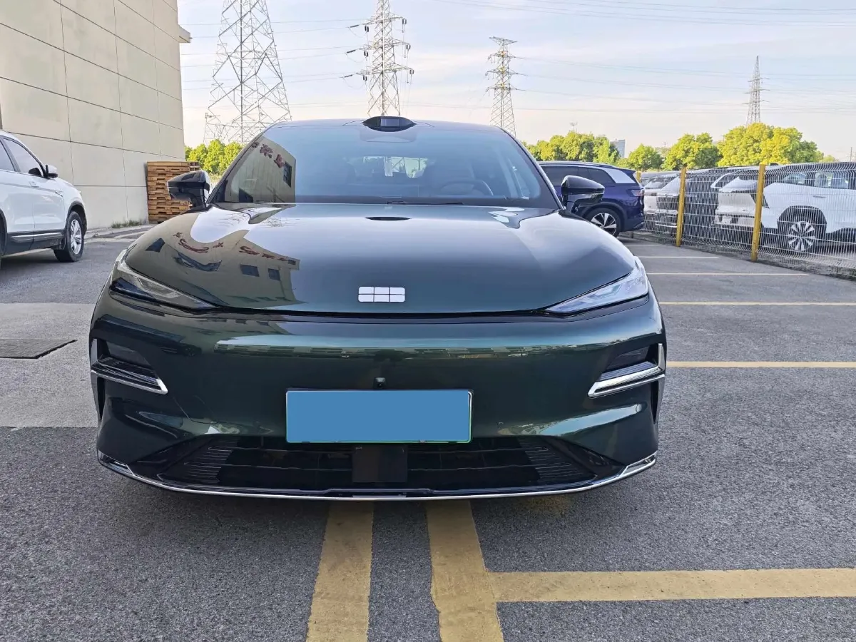2025 Geely Galaxy Starshine 8 1.5T 163HP L4 3DHT PHEV 27.69KWH,autocango,china used car exporter,china ev exporter,chinese used car exporter,chinese used ev exporter