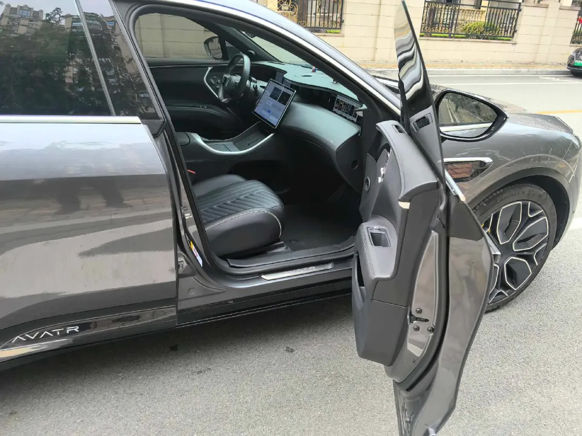 2023 Avatr 11 BEV 90.38KWH,autocango,china used car exporter,china ev exporter,chinese used car exporter,chinese used ev exporter