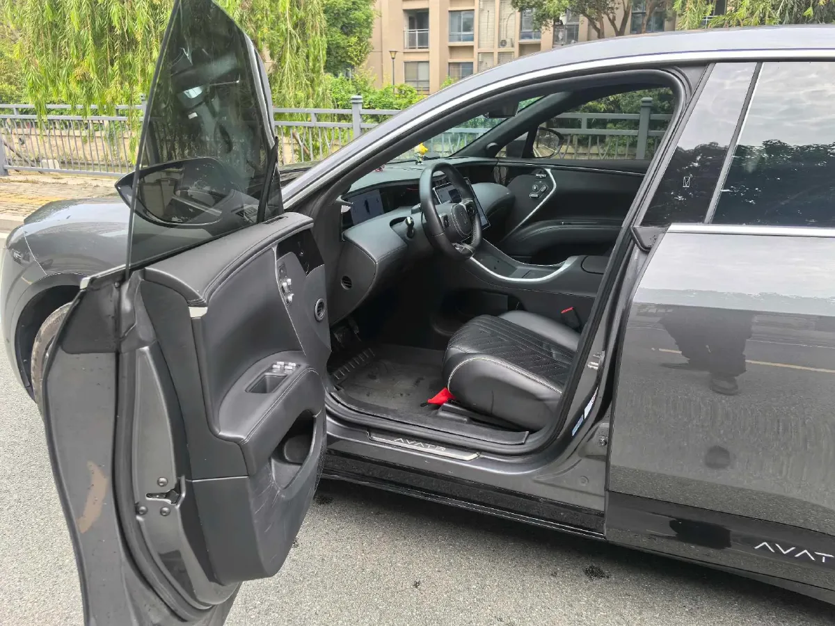 2023 Avatr 11 BEV 90.38KWH,autocango,china used car exporter,china ev exporter,chinese used car exporter,chinese used ev exporter