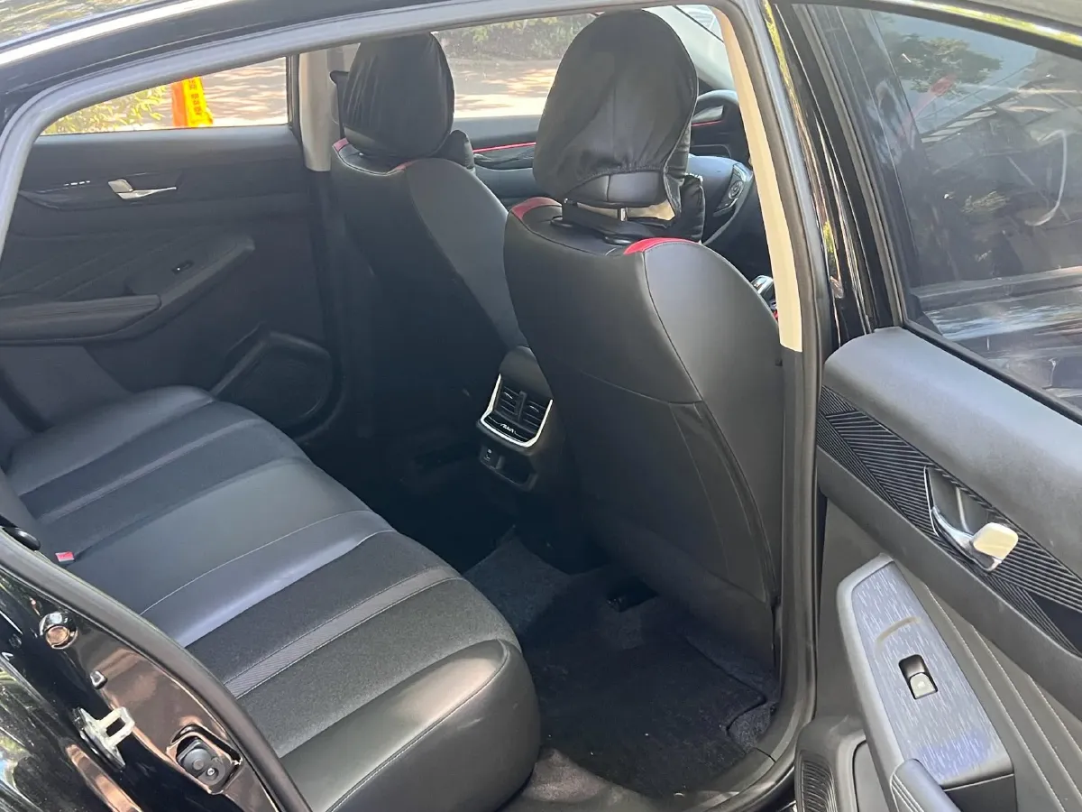 2024 DongFeng Aeolus YiXuan MAX 1.5T 197HP L4 7DCT,autocango,china used car exporter,china ev exporter,chinese used car exporter,chinese used ev exporter