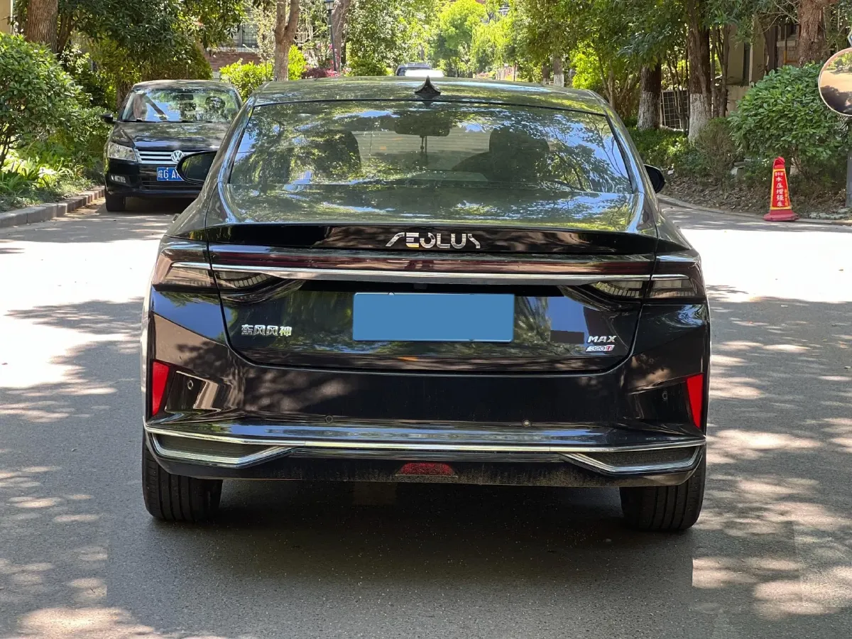 2024 DongFeng Aeolus YiXuan MAX 1.5T 197HP L4 7DCT,autocango,china used car exporter,china ev exporter,chinese used car exporter,chinese used ev exporter