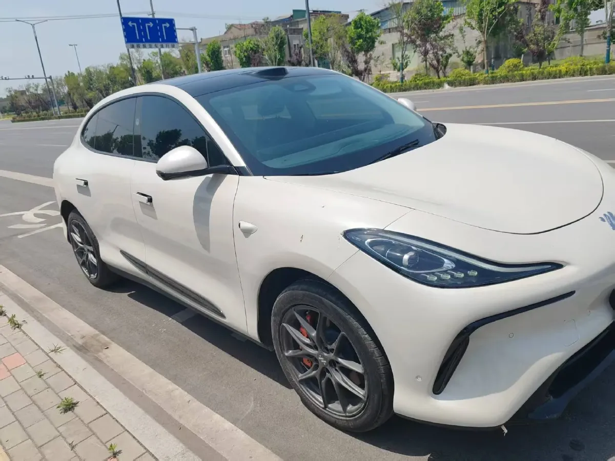 2023 IM LS6 BEV 71KWH,autocango,china used car exporter,china ev exporter,chinese used car exporter,chinese used ev exporter