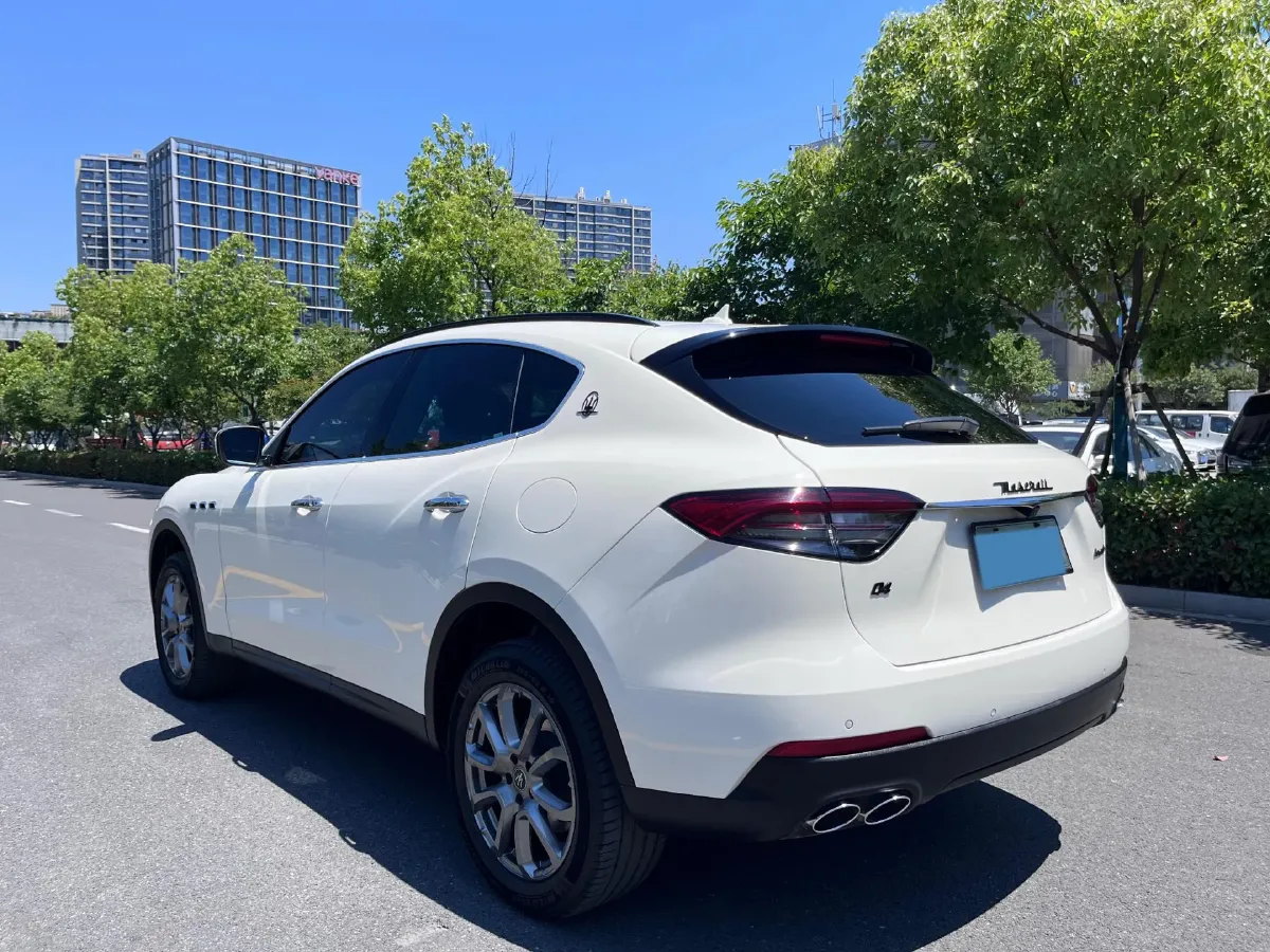 2021 Maserati Levante 3.0T 350HP V6 8AT,autocango,china used car exporter,china ev exporter,chinese used car exporter,chinese used ev exporter