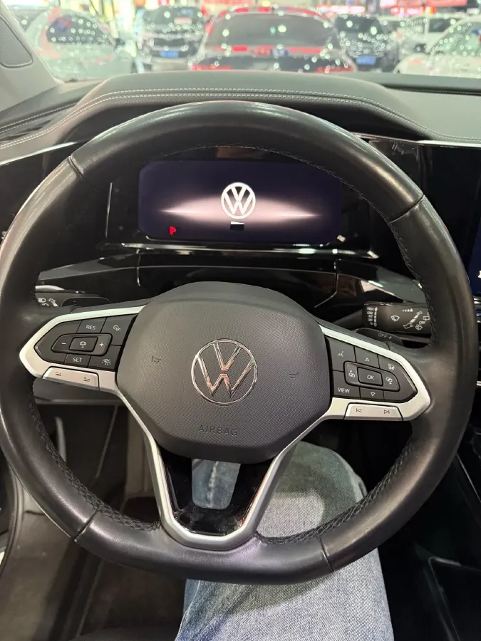 2021 Volkswagen Talagon 2.0T 220HP L4 7DCT,autocango,china used car exporter,china ev exporter,chinese used car exporter,chinese used ev exporter