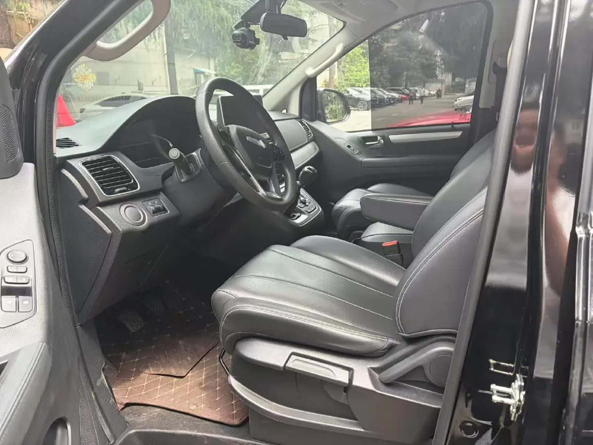 2023 MAXUS G20 2.0T 163HP L4 6MT,autocango,china used car exporter,china ev exporter,chinese used car exporter,chinese used ev exporter