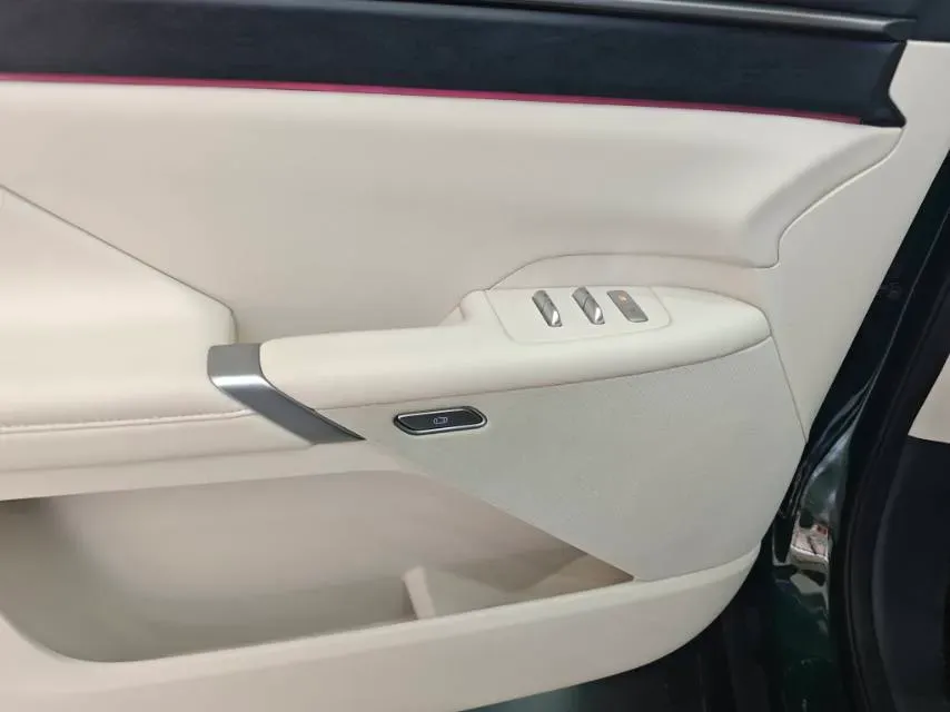 2026 DongFeng eπ eπ008 1.5T 147HP L4 REEV,autocango,china used car exporter,china ev exporter,chinese used car exporter,chinese used ev exporter