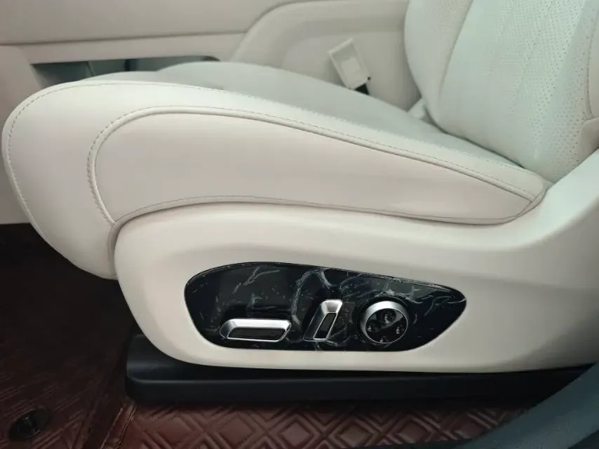 2026 DongFeng eπ eπ008 1.5T 147HP L4 REEV,autocango,china used car exporter,china ev exporter,chinese used car exporter,chinese used ev exporter