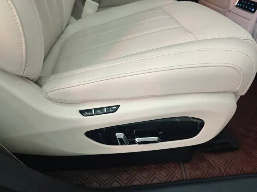 2026 DongFeng eπ eπ008 1.5T 147HP L4 REEV,autocango,china used car exporter,china ev exporter,chinese used car exporter,chinese used ev exporter