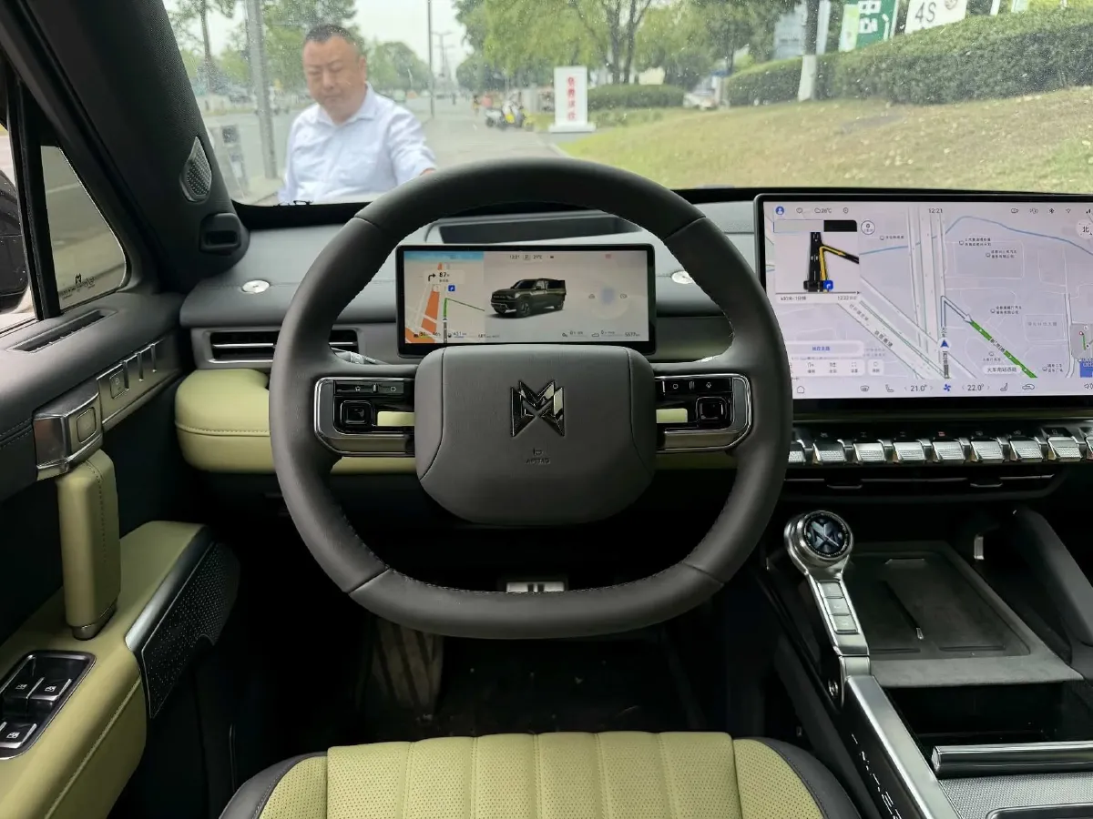 2026 M Hero 917 REEV 197HP 2AT REEV,autocango,china used car exporter,china ev exporter,chinese used car exporter,chinese used ev exporter