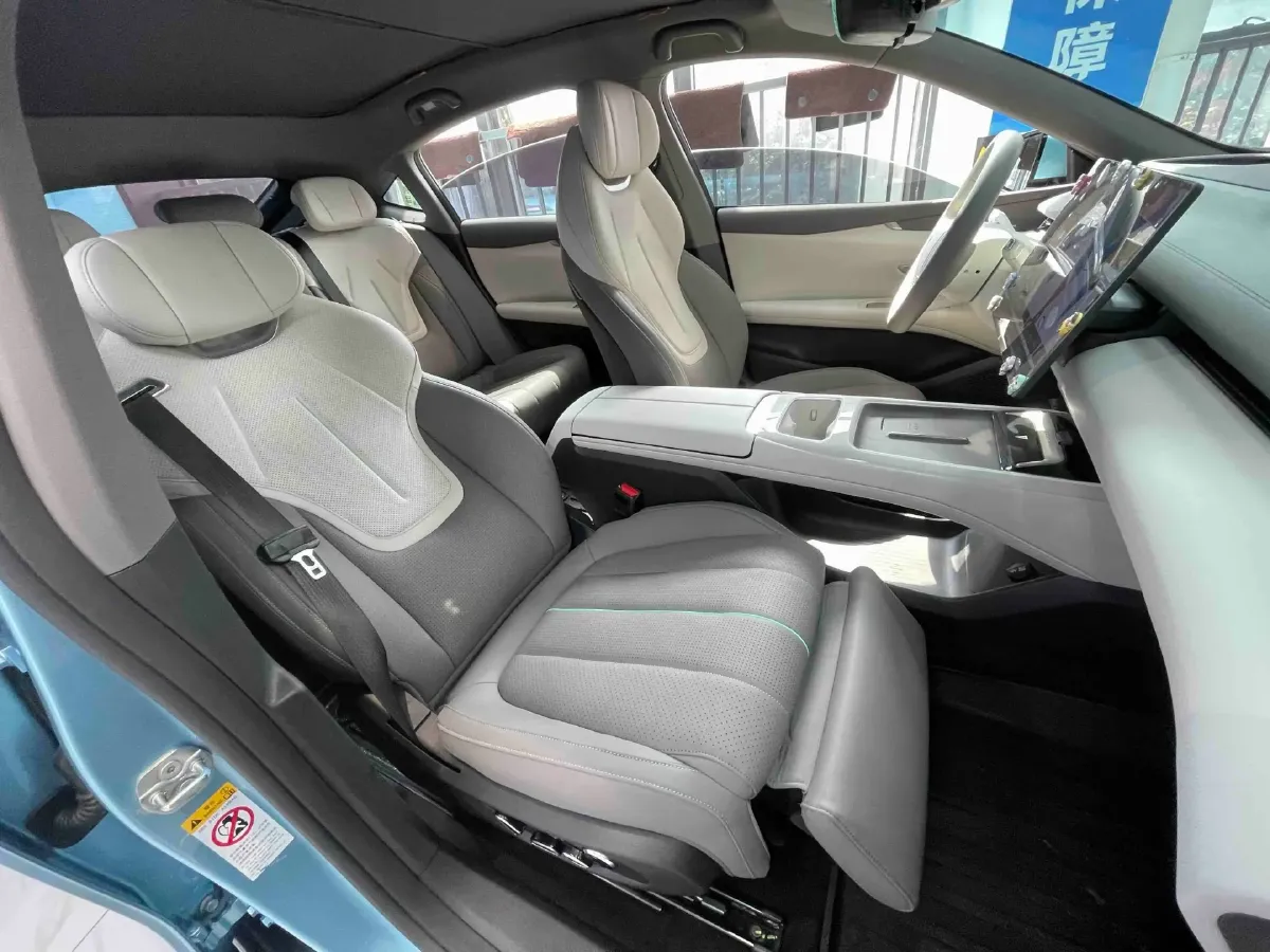 2024 Deepal L07 1.5L 98HP L4 REEV 28.39KWH,autocango,china used car exporter,china ev exporter,chinese used car exporter,chinese used ev exporter