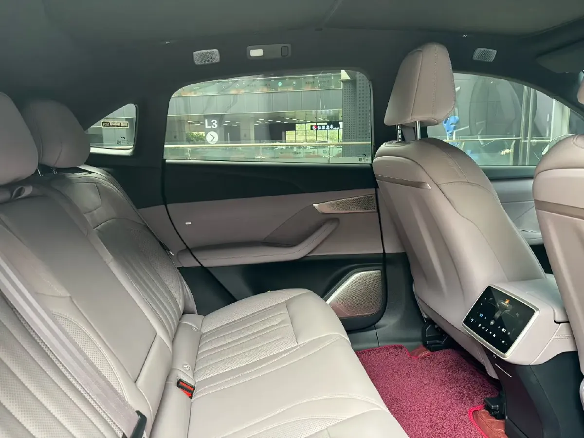 2024 ONVO L60 BEV 60KWH,autocango,china used car exporter,china ev exporter,chinese used car exporter,chinese used ev exporter
