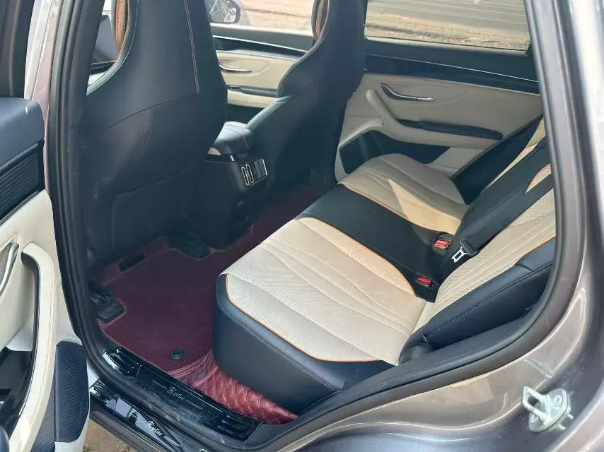 2022 Hyundai Tucson 2.0L 150HP L4 6AT Hybrid,autocango,china used car exporter,china ev exporter,chinese used car exporter,chinese used ev exporter