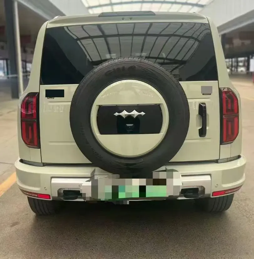 2025 FangChengBao Bao 5 1.5T 194HP L4 E-CVT PHEV 31.8KWH,autocango,china used car exporter,china ev exporter,chinese used car exporter,chinese used ev exporter