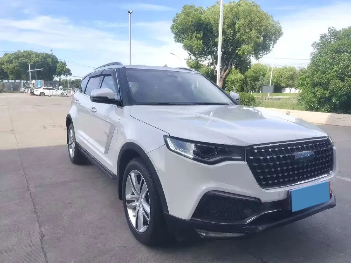 2017 Zotye T700 1.8T 177HP L4 6DCT,autocango,china used car exporter,china ev exporter,chinese used car exporter,chinese used ev exporter