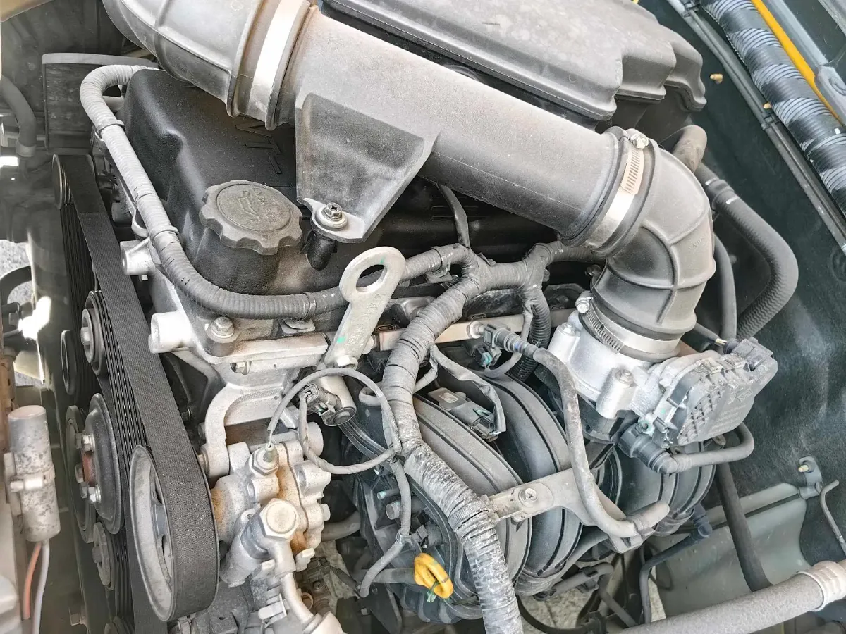 2020 Dongfeng RuiQi 6 2.4L 158HP L4 5MT,autocango,china used car exporter,china ev exporter,chinese used car exporter,chinese used ev exporter