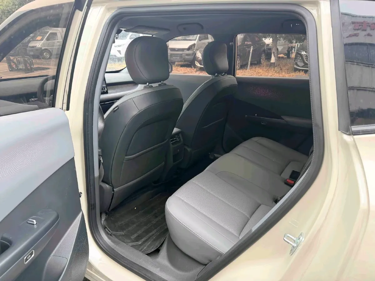2025 DongFeng Nammi 06 BEV,autocango,china used car exporter,china ev exporter,chinese used car exporter,chinese used ev exporter