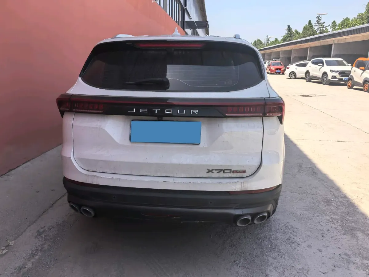 2023 ChangAn Oshan X7 Plus 1.5T 188HP L4 7DCT,autocango,china used car exporter,china ev exporter,chinese used car exporter,chinese used ev exporter