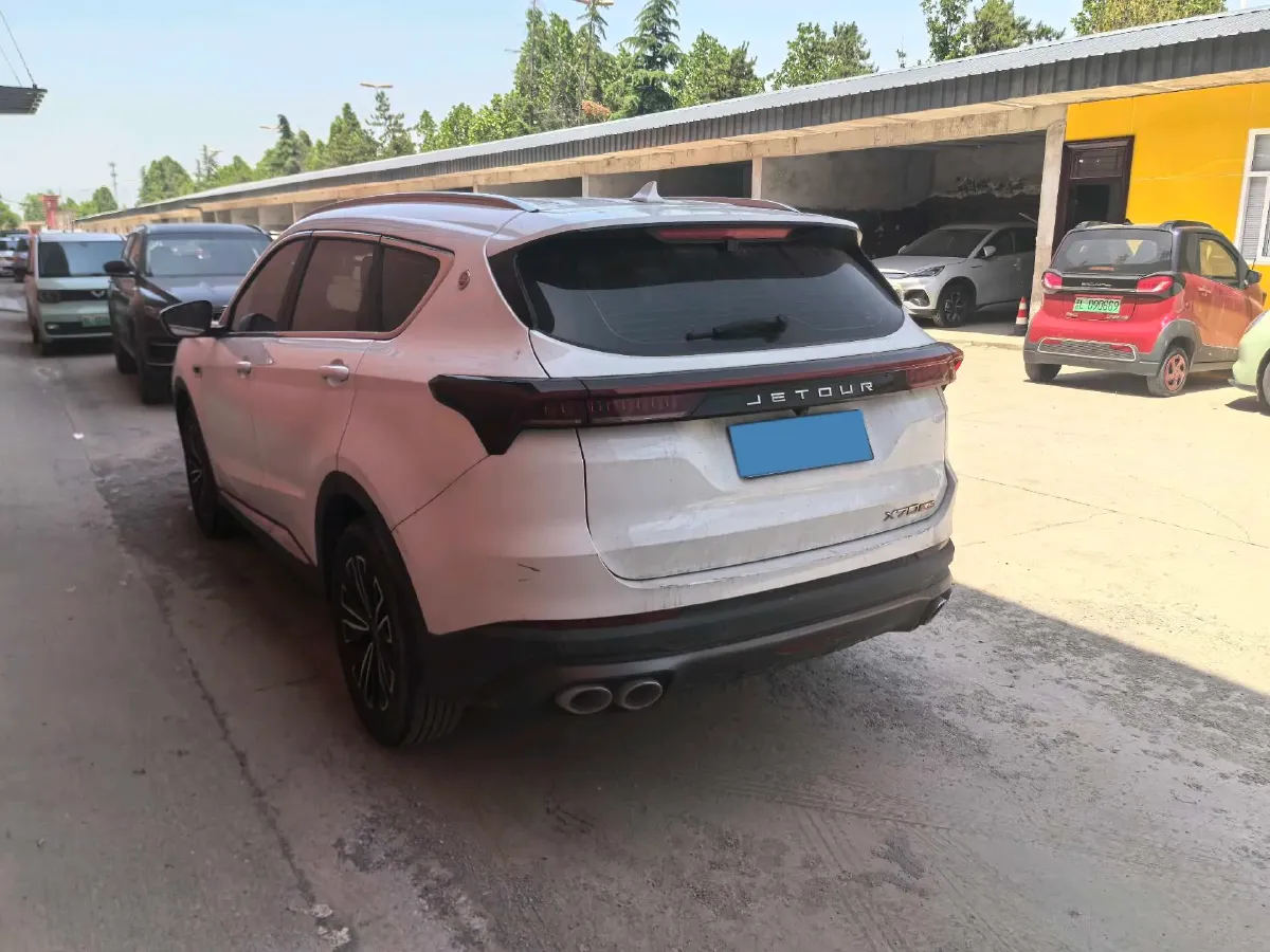 2023 ChangAn Oshan X7 Plus 1.5T 188HP L4 7DCT,autocango,china used car exporter,china ev exporter,chinese used car exporter,chinese used ev exporter