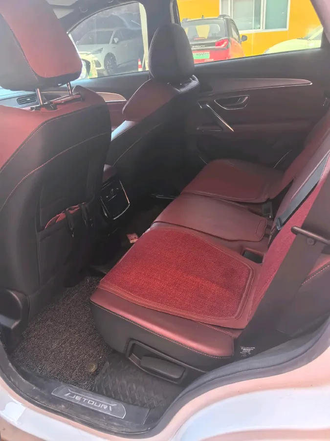 2023 ChangAn Oshan X7 Plus 1.5T 188HP L4 7DCT,autocango,china used car exporter,china ev exporter,chinese used car exporter,chinese used ev exporter