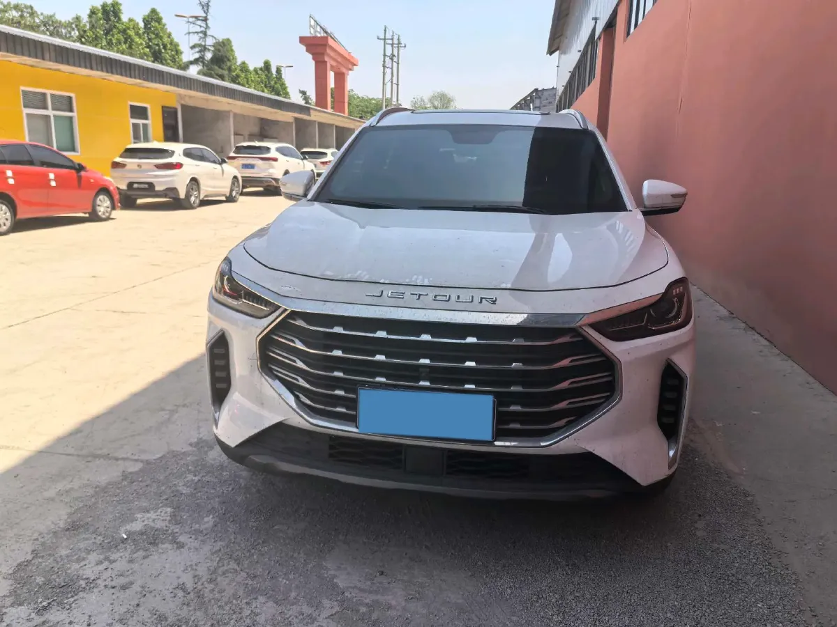 2023 ChangAn Oshan X7 Plus 1.5T 188HP L4 7DCT,autocango,china used car exporter,china ev exporter,chinese used car exporter,chinese used ev exporter