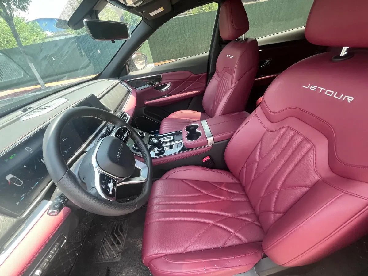 2023 Jetour X70 Plus 1.5T 156HP L4 CVT,autocango,china used car exporter,china ev exporter,chinese used car exporter,chinese used ev exporter