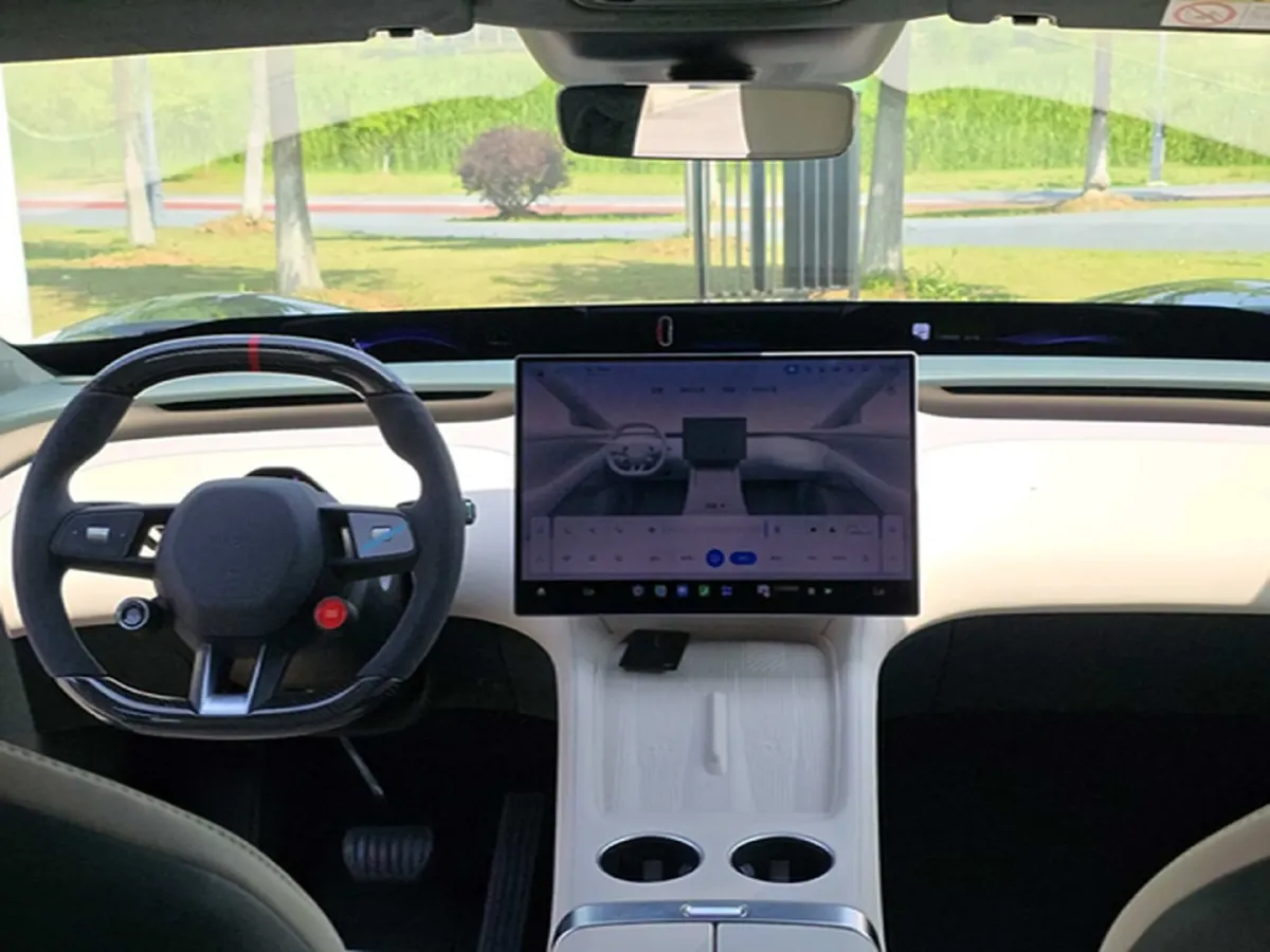 2025 MI YU7 BEV 101.7KWH,autocango,china used car exporter,china ev exporter,chinese used car exporter,chinese used ev exporter