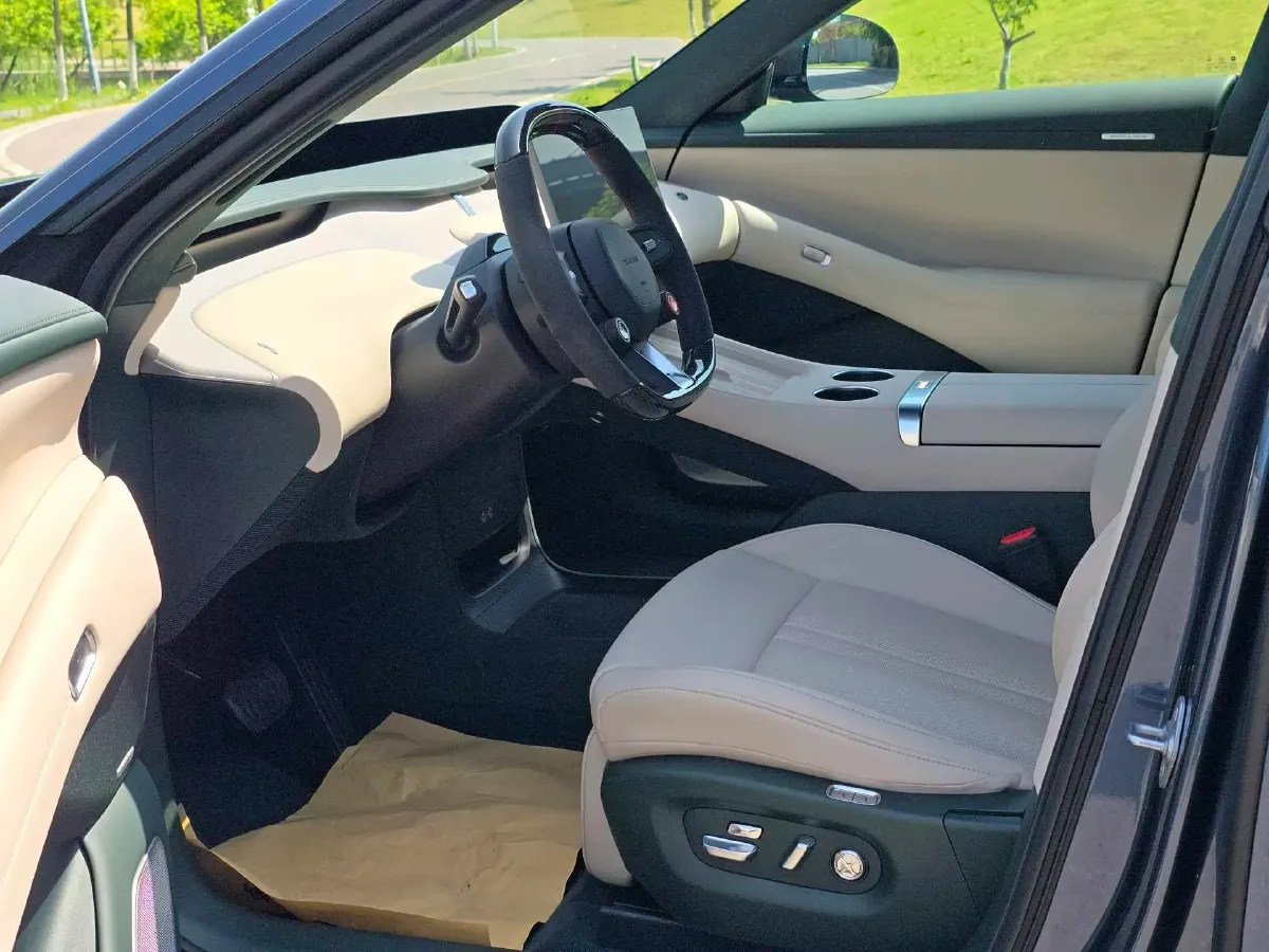2025 MI YU7 BEV 101.7KWH,autocango,china used car exporter,china ev exporter,chinese used car exporter,chinese used ev exporter