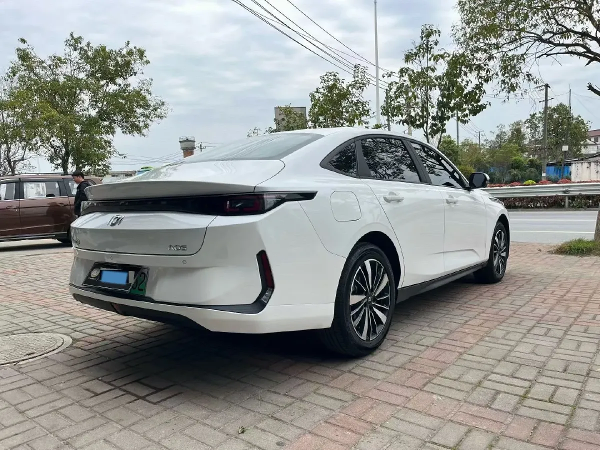 2025 ChangAn QiYuan A05 1.5L 98HP L4 E-CVT PHEV 9.07KWH,autocango,china used car exporter,china ev exporter,chinese used car exporter,chinese used ev exporter