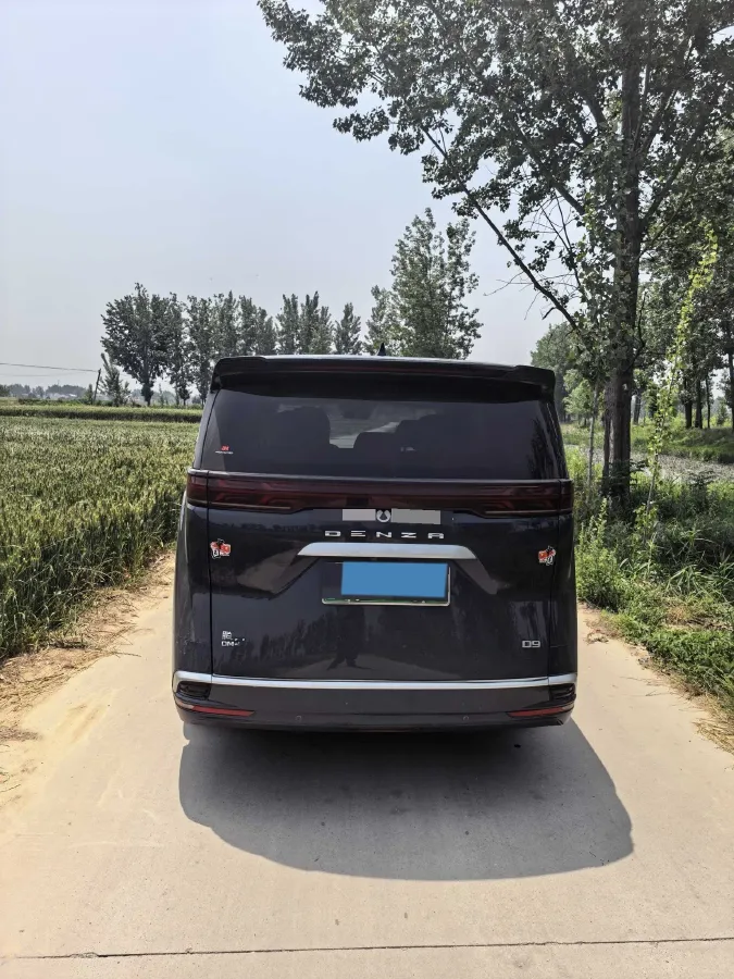 2022 HongQi HS7 3.0T 337HP V6 8AT,autocango,china used car exporter,china ev exporter,chinese used car exporter,chinese used ev exporter