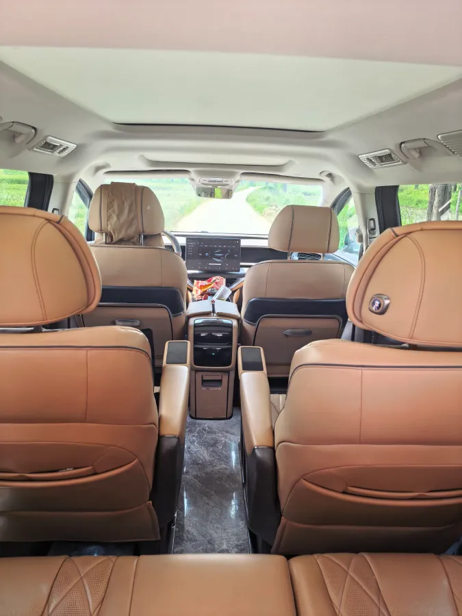 2022 HongQi HS7 3.0T 337HP V6 8AT,autocango,china used car exporter,china ev exporter,chinese used car exporter,chinese used ev exporter